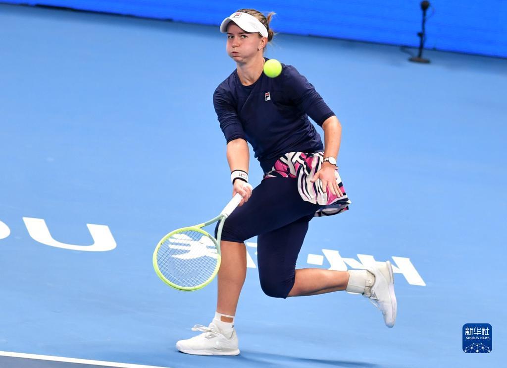 通过强大的 通过强大的