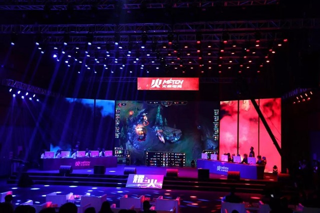 他不仅在突 他不仅在突